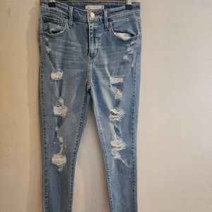 Levi's 721 High Rise Distressed Skinny Jeans